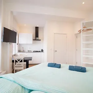 Aparthotel Escamp